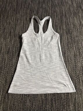 Lululemon Cool Racerback Tank Heathered Grey Luon Light Size 6